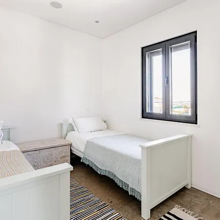 Bica Vista Guest house Lourinha (Lisbon)